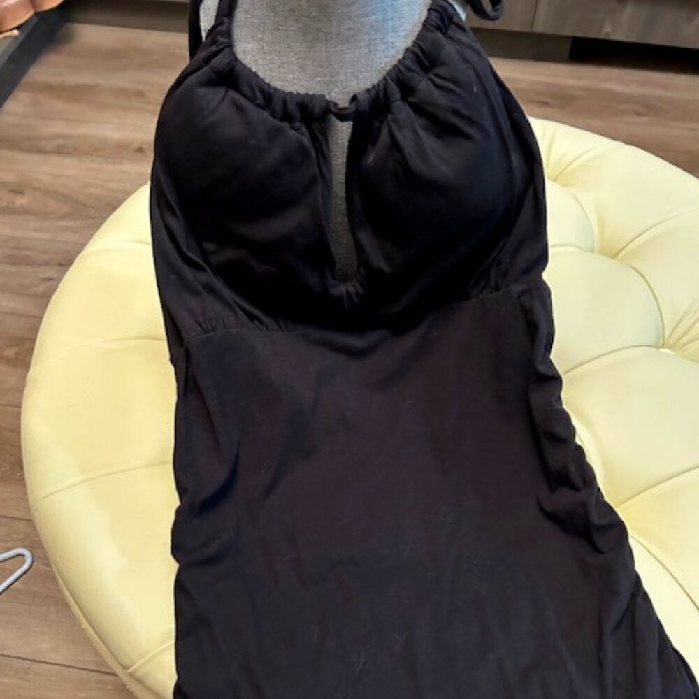 Venus Black bra top halter style size small